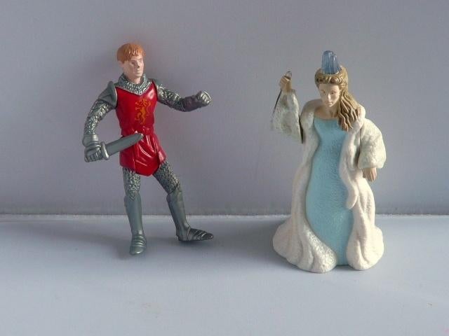 McDonalds 2005 # Narnia (2 stuks), Verzamelen, Disney, Ophalen of Verzenden, Overige figuren, Zo goed als nieuw, Beeldje of Figuurtje