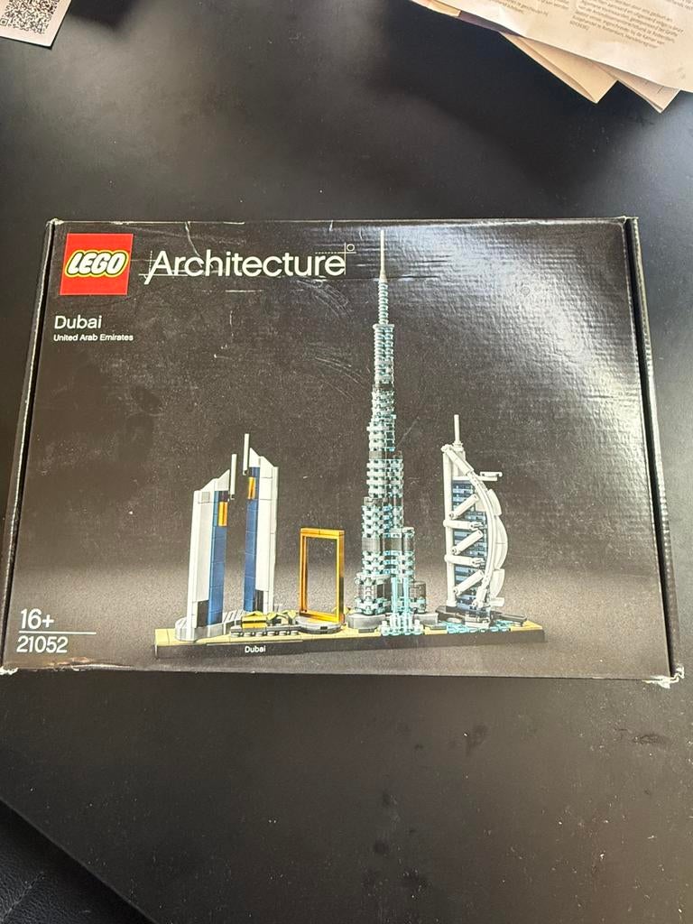 Lego duabi 21052, Ophalen of Verzenden, Zo goed als nieuw