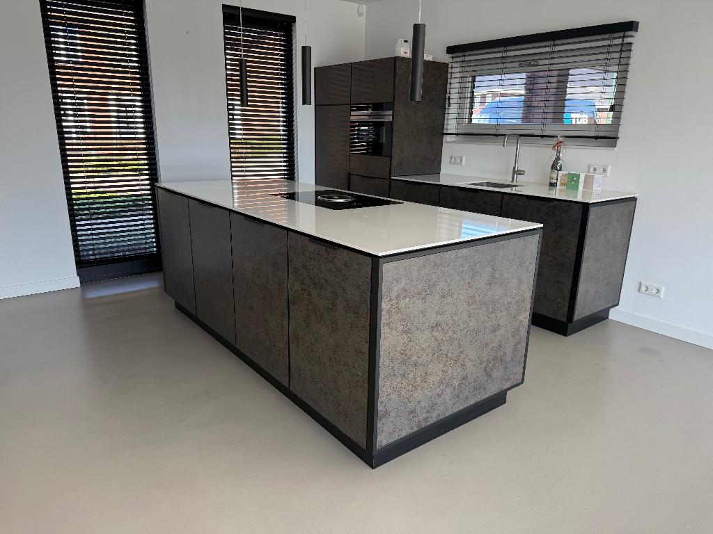 keuken, Ophalen, Zwart, Overige typen, Zo goed als nieuw