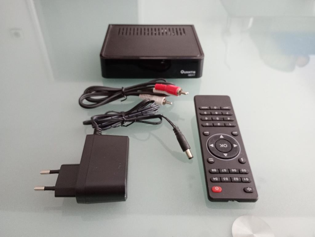 Quantis Digitale kabelontvanger Radio Ziggo, Ophalen of Verzenden, Zo goed als nieuw