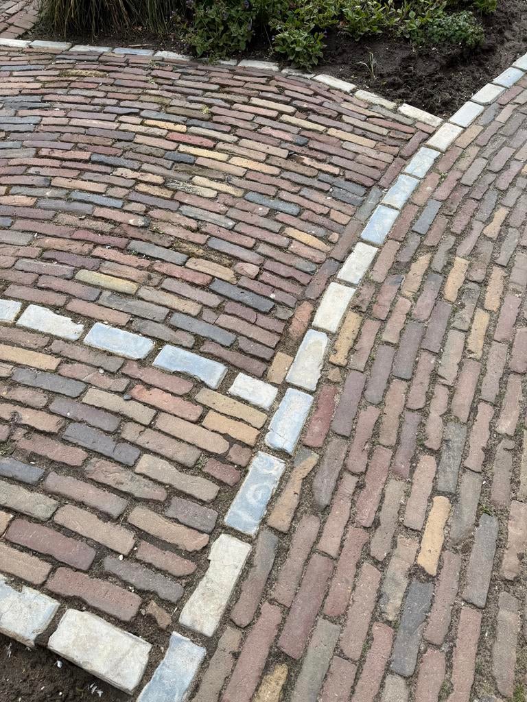 Te koop gebruikte antieke Scoria Klinkers, blauw gebakken, Tuin en Terras, Ophalen, Overige materialen, Gebruikt, Klinkers