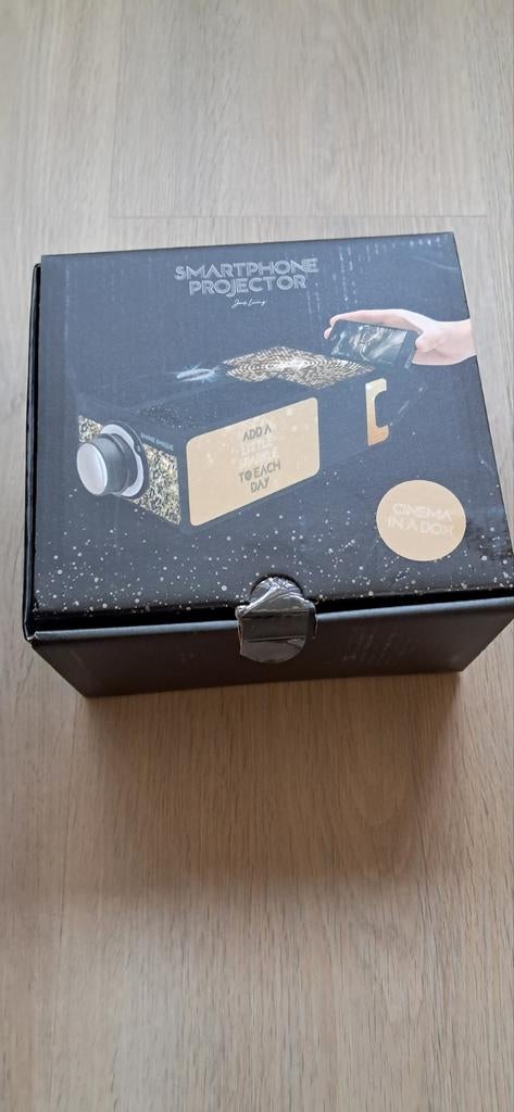 Smartphone projector, Ophalen of Verzenden, Zo goed als nieuw