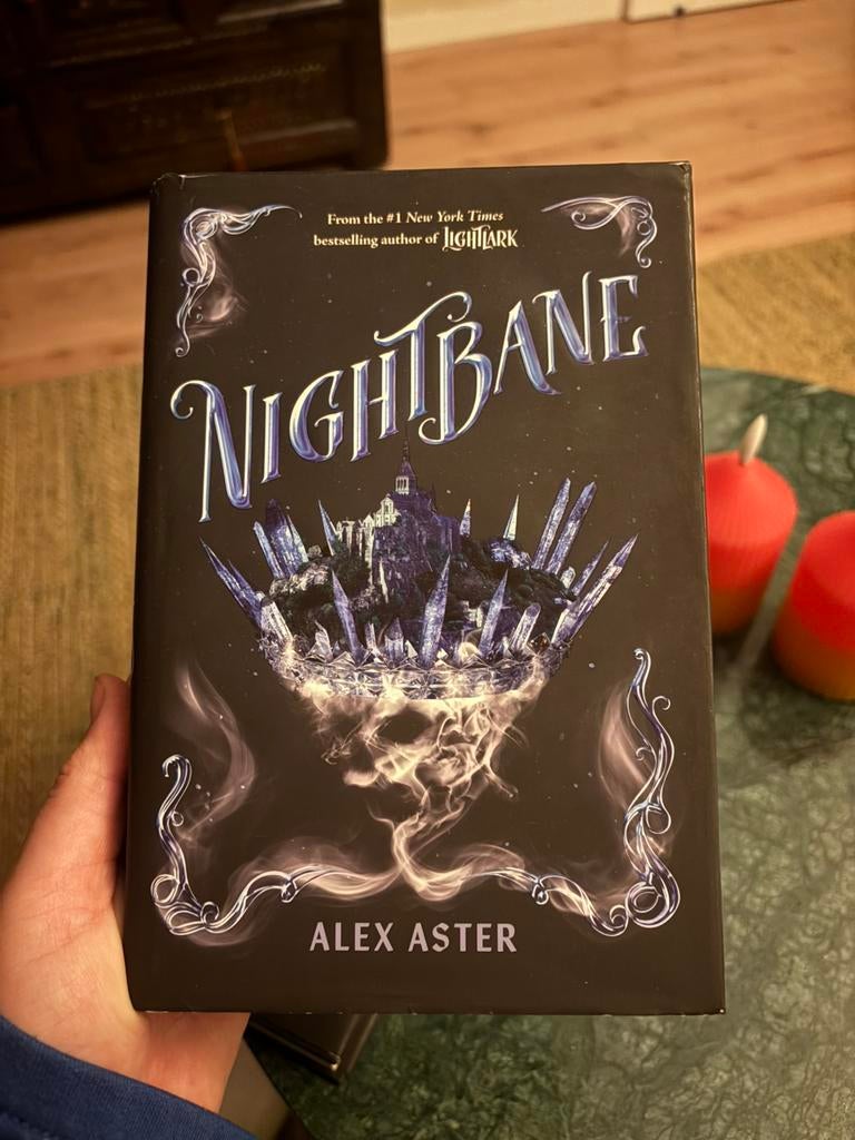 Nightbane, Ophalen of Verzenden, Zo goed als nieuw