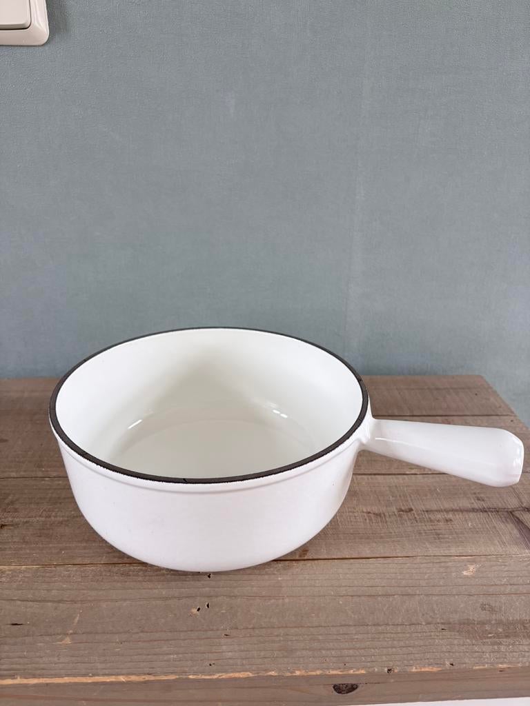 Le Creuset Fonduepan Tradition (22 cm), Huis en Inrichting, Keuken | Potten en Pannen, Ophalen of Verzenden, Zo goed als nieuw