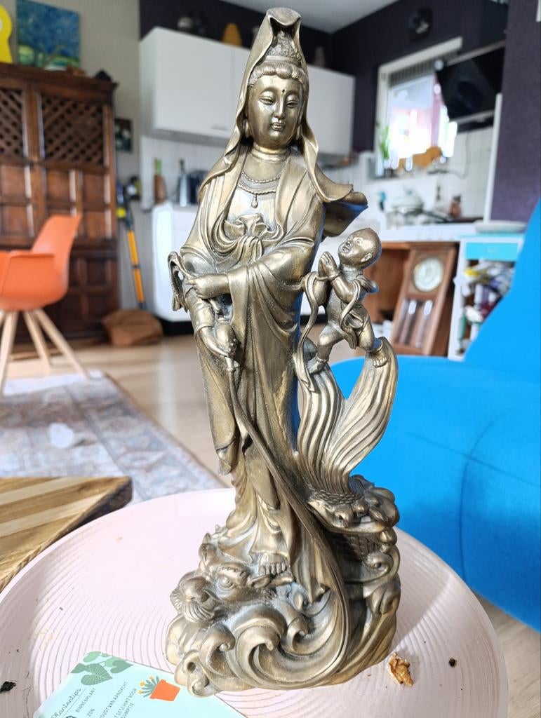 Bronzen beeld Kuan Yin met kind - Oosterse decoratie, Ophalen of Verzenden