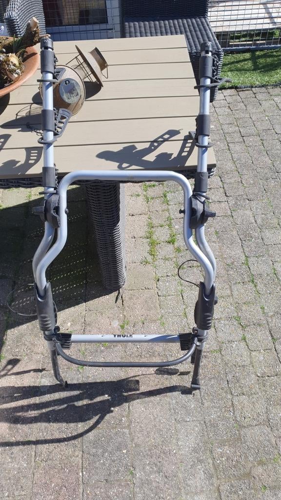 Fietsendrager voor op kofferklep, Ophalen, Achterklepdrager