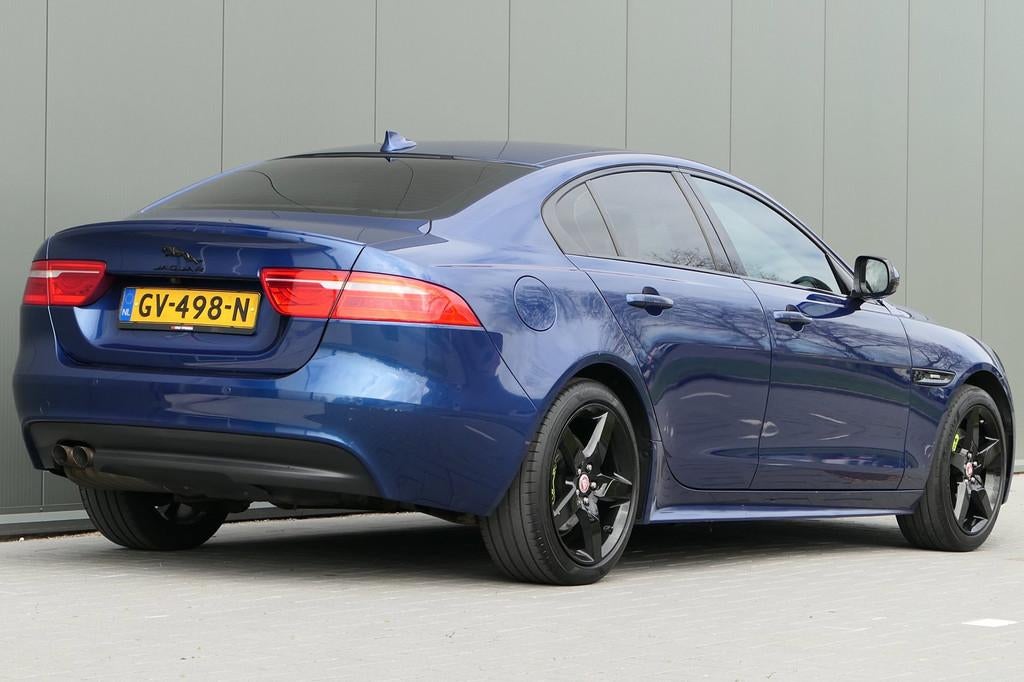 Jaguar XE 2.0 D Portfolio NAP Merdian Stuurverwarming, Automaat, Achterwielaandrijving, 4 cilinders, Blauw