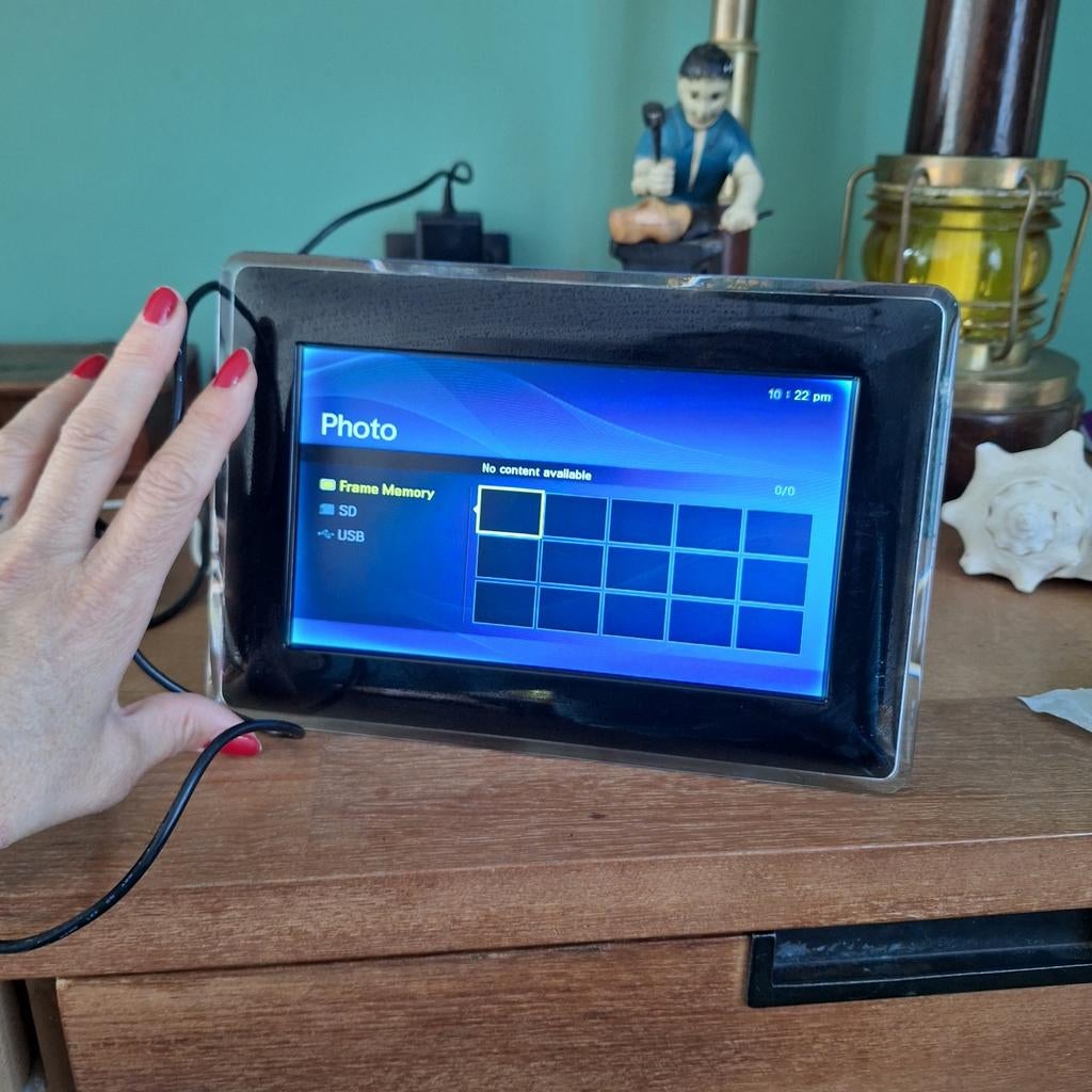 Samsung Digitale Fotolijst SPF-87H - Zwart, Ophalen of Verzenden, Gebruikt, Minder dan 1 GB, 8 tot 12 inch