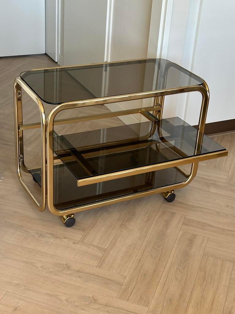 Vintage serveerwagen/trolley/tafel goud messing rookglas, Ophalen, Minder dan 55 cm, Gebruikt, Glas