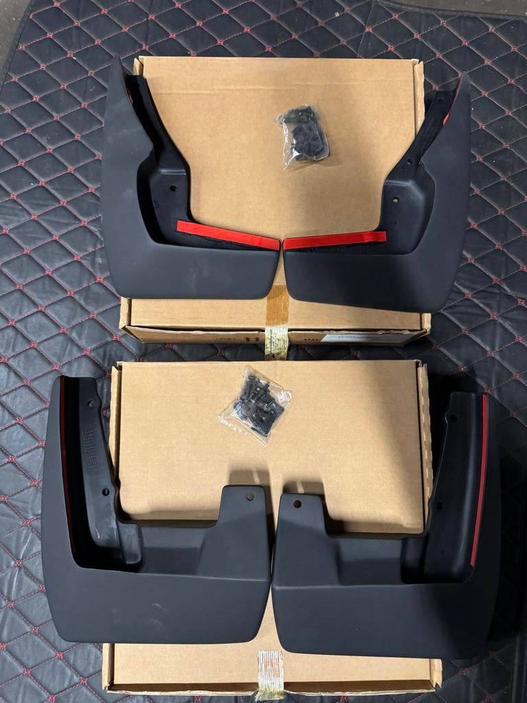 Nieuwe OEM-style mudflaps Subaru Impreza GD, Subaru, Nieuw, Ophalen of Verzenden, Spatbord