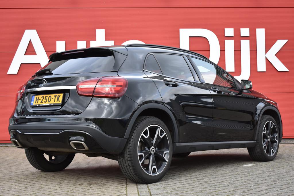 Mercedes-Benz GLA 200 Premium Plus Automaat | LED | Navi | C, 15 km/l, Gebruikt, Leder en Stof, Zwart