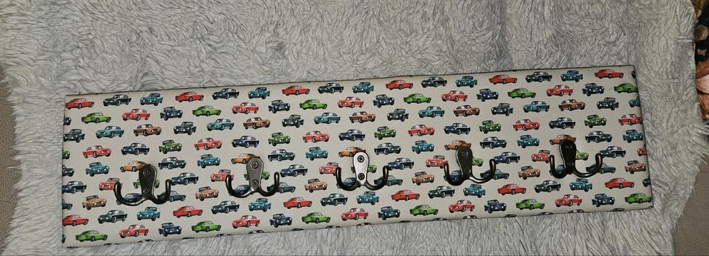 Wandkapstok met auto's - Petite July, Wandkapstok, Gebruikt, Ophalen of Verzenden, Minder dan 100 cm