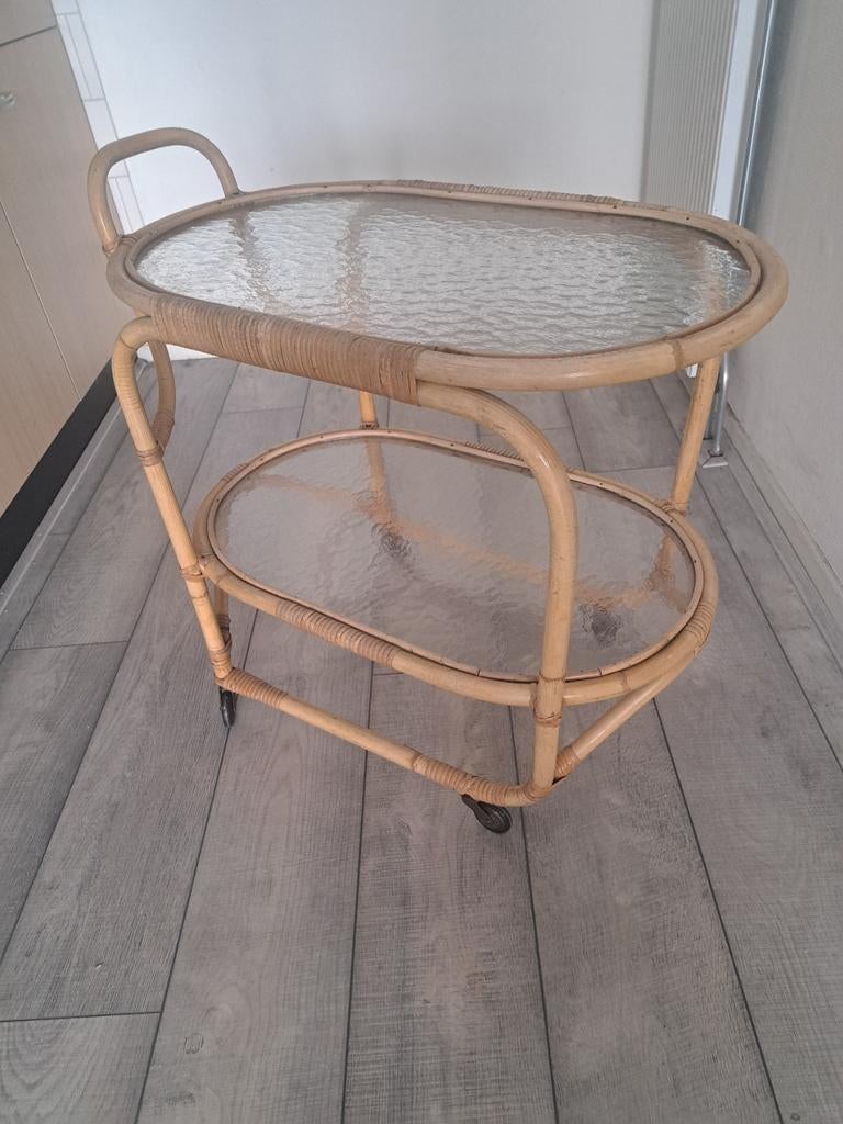 Rohe noordwolde serveerwagen op wielen, Ophalen