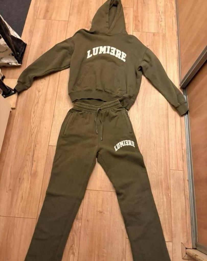 Lumiere pak, Ophalen of Verzenden, Zo goed als nieuw