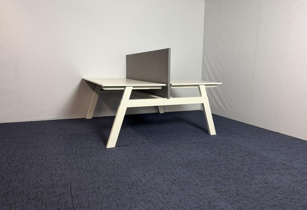 9 x Bench bureau Drentea PiqNiq (slinger) - 180 x 170 cm., Ophalen, In hoogte verstelbaar, Gebruikt