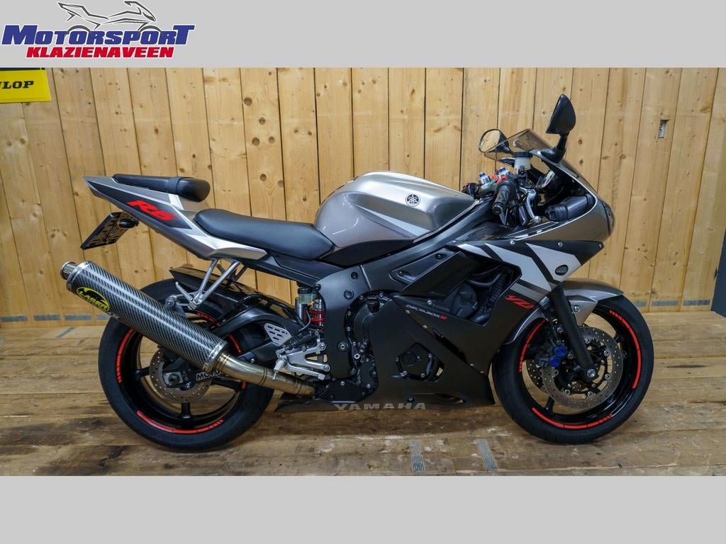 YAMAHA YZF R6 | 2003 | YZF-R6 |