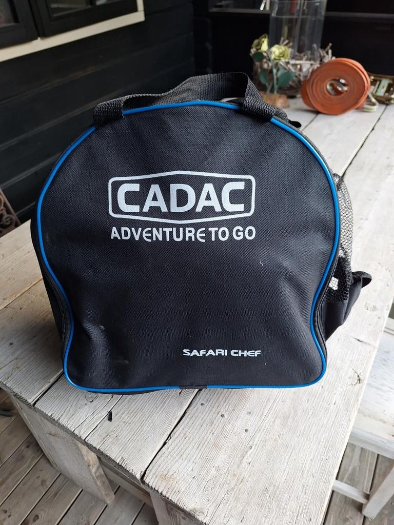 Schotel barbeque, Ophalen