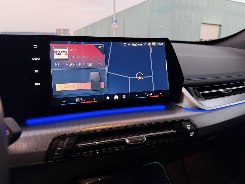 BMW X1 xDrive30e 20 inc l Pano l Zeer luxe l Hybrid, Lichtsensor, Euro 6, 16 kWh, Plug-in hybride