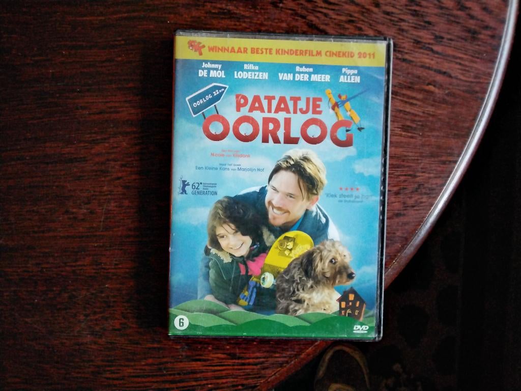 Patatje oorlog, origineel, Avontuur, Ophalen of Verzenden, Zo goed als nieuw, Vanaf 6 jaar