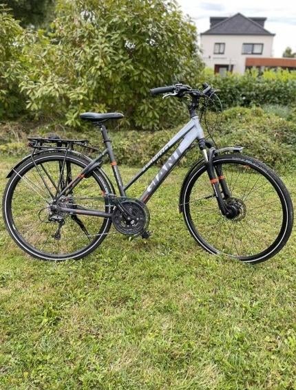 Exclusive | Giant Aspiro RS | 27 versnellingen | Z.G.A.N., Fietsen en Brommers, Ophalen, 28 inch, Giant, Zo goed als nieuw