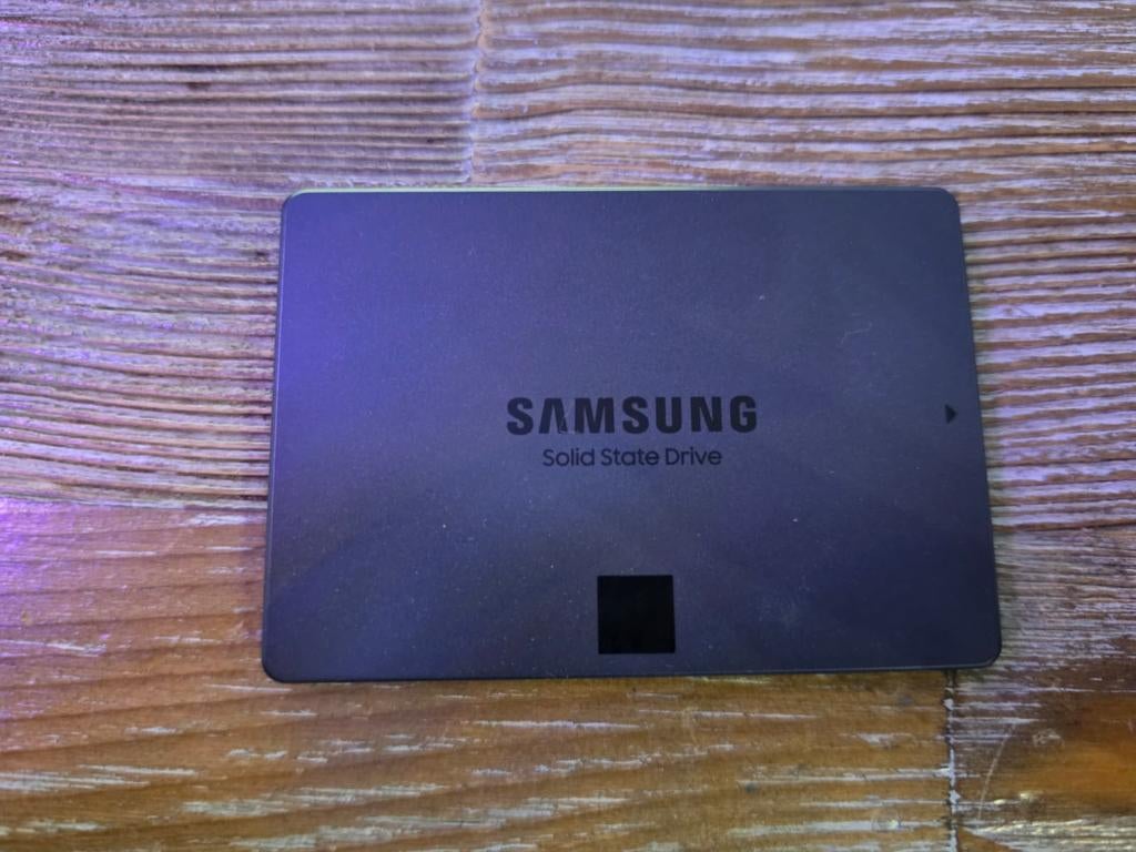 Samsung 870 QVO 4TB, Intern, Gebruikt, Ophalen of Verzenden, Samsung