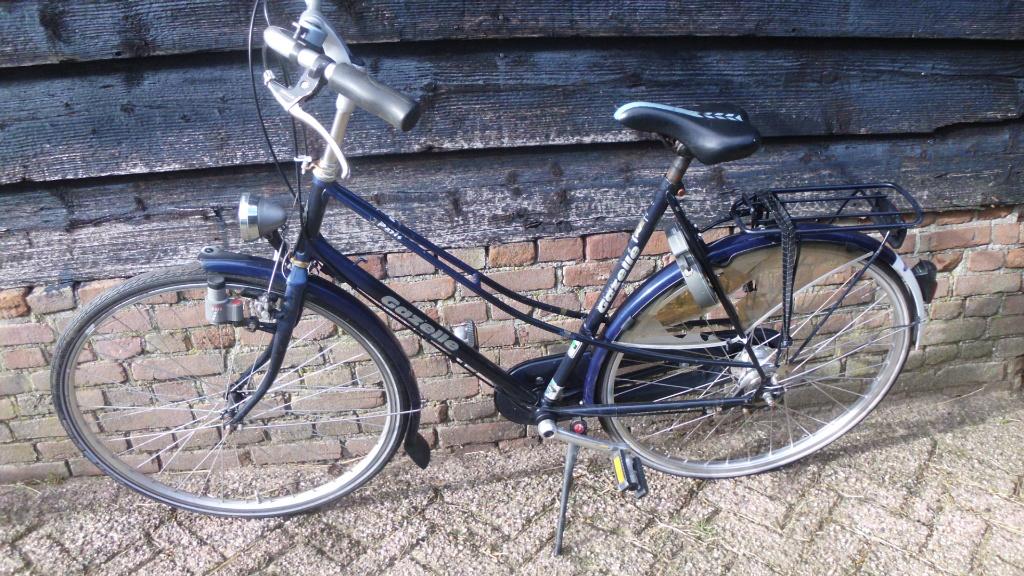 Gazelle  dames fiets 28 inch  frame 58 cm, Ophalen, Gebruikt, Versnellingen, 56 cm of meer