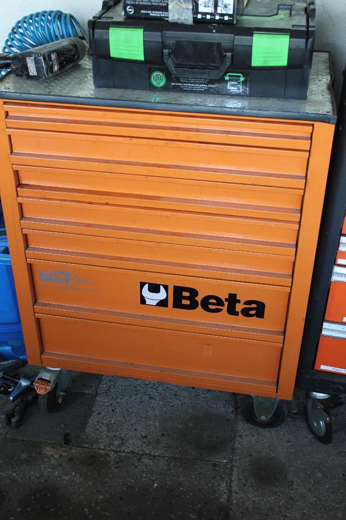 beta gereedschapskar gevuld, Ophalen, Zo goed als nieuw