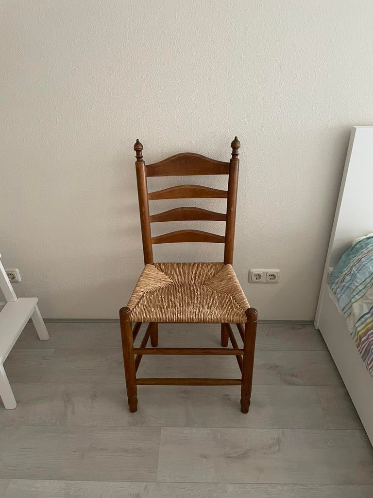 Rieten stoel, Ophalen