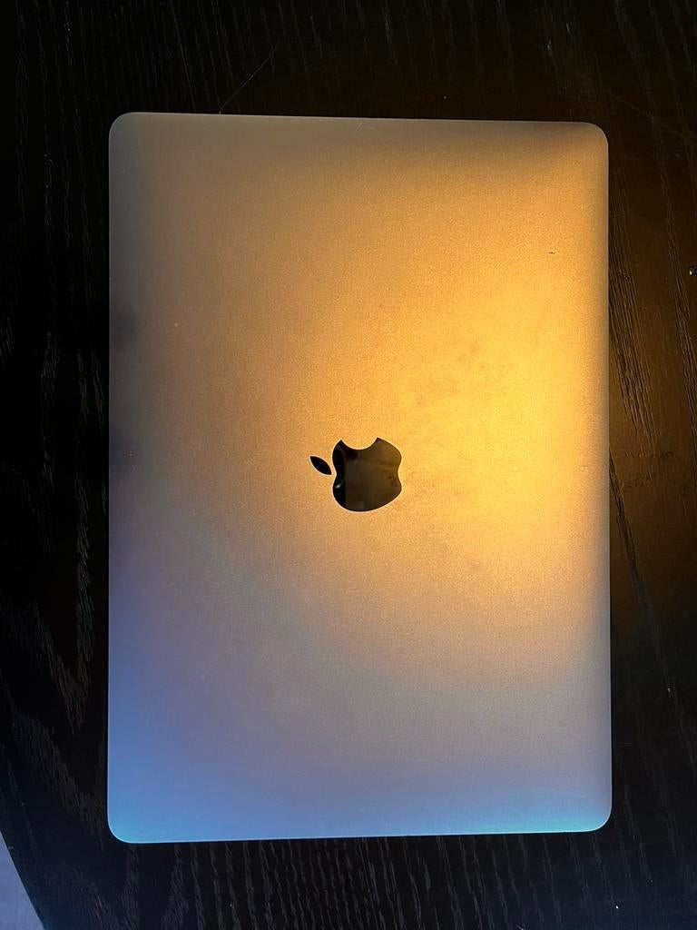 Macbook air 2018, Computers en Software, Apple Macbooks, Ophalen, 13 inch, Minder dan 2 Ghz, Zo goed als nieuw