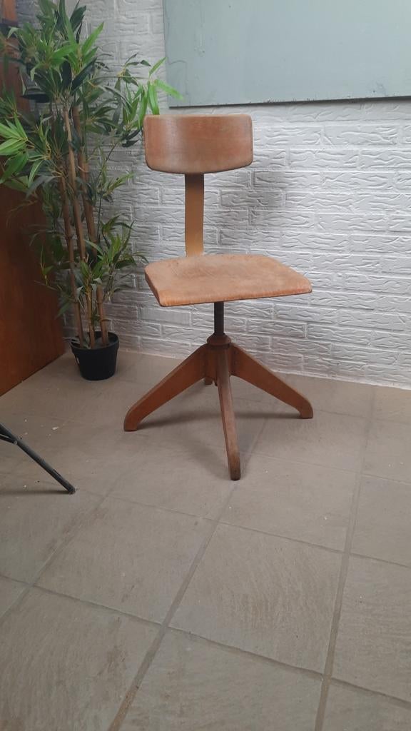 Vintage Ama Elastiek Laboratoriumstoel, Architecten stoel, Ophalen, Gebruikt, Zwart, Gerrit mouwweg 91 8075AH Elspeet