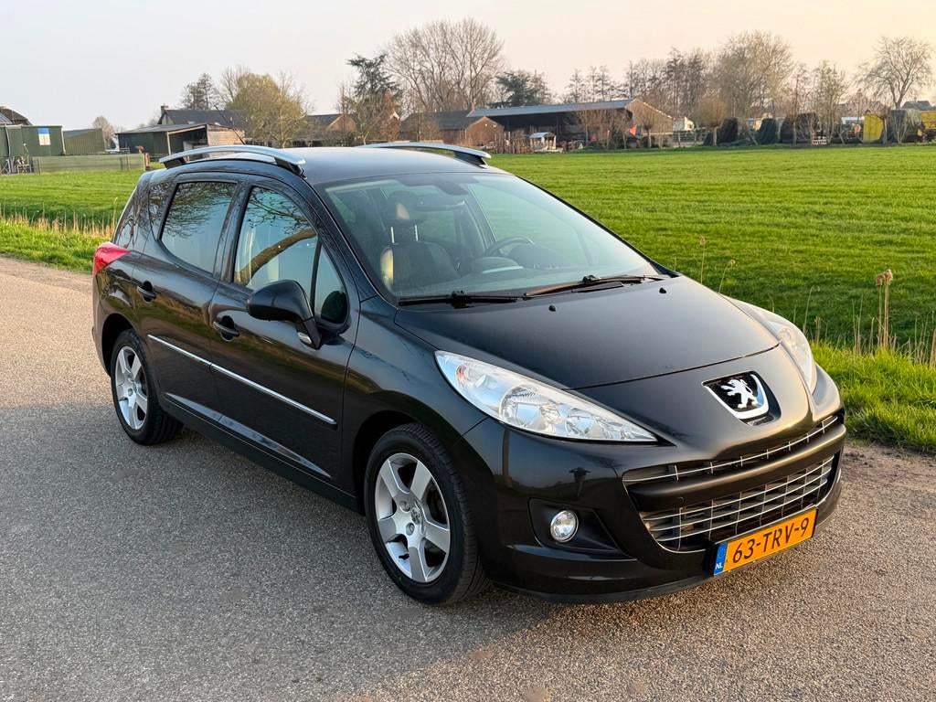 Peugeot 207 SW 1.6 VTi Allure APK 03-2027 NAP Airco Panodak, Auto's, Peugeot, Voorwielaandrijving, Euro 5, Stof, Gebruikt