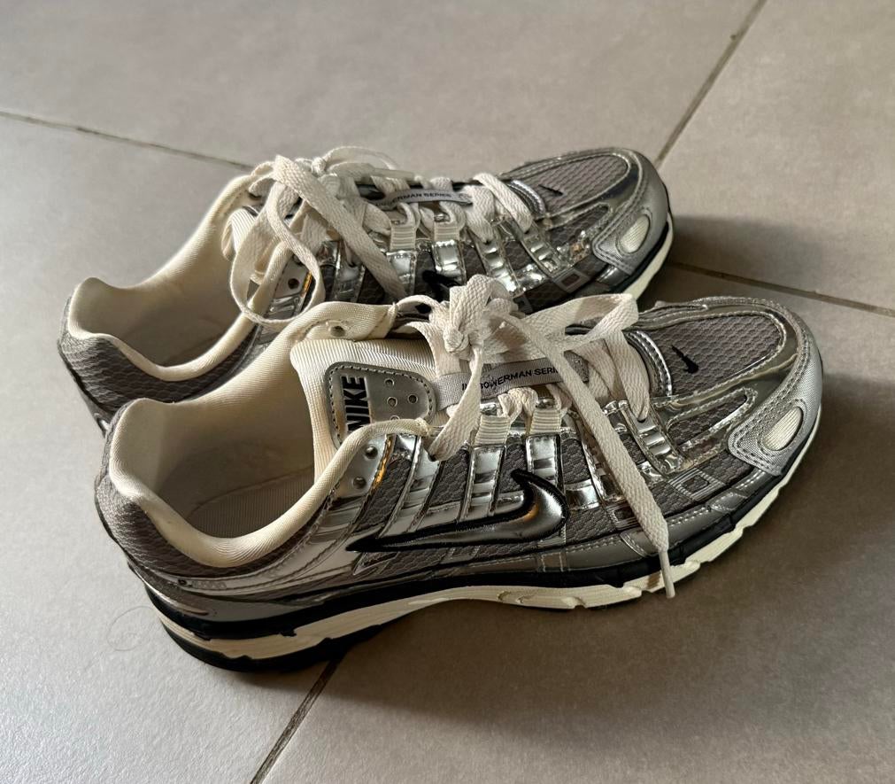 Nike P-6000 sneakers zilver maat 36.5, Ophalen of Verzenden, Zo goed als nieuw, Overige kleuren, Sneakers of Gympen