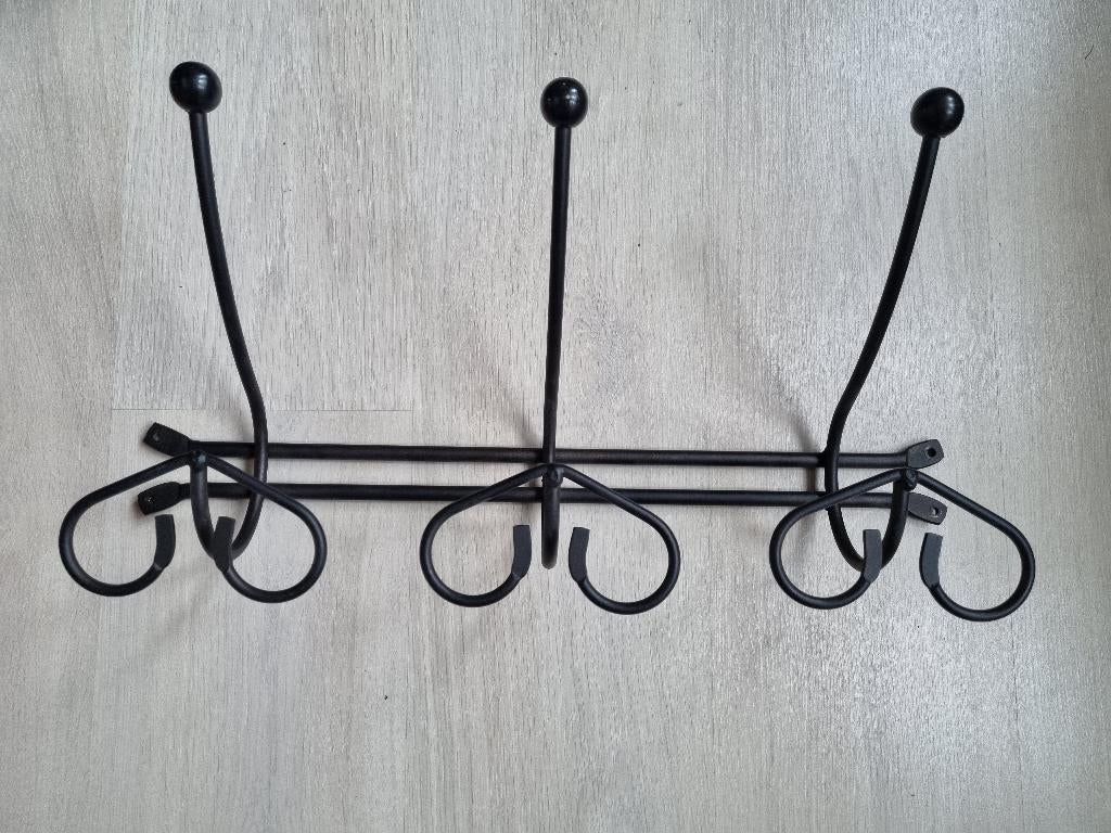 Metalen kapstok met 3 hangers - I.z.g.st., Wandkapstok, Ophalen of Verzenden, Zo goed als nieuw, Minder dan 100 cm