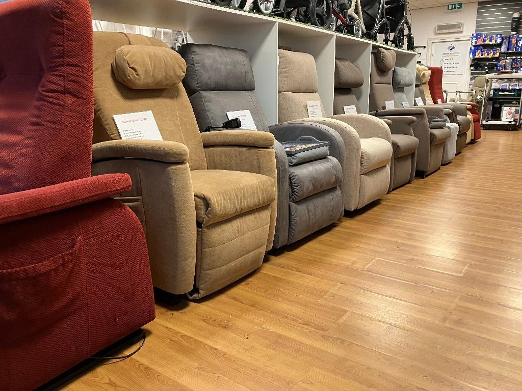 Sta op stoel Relaxfauteuil Leer Stof snelle levering Utrecht, Ophalen of Verzenden, 75 tot 100 cm, Leer, 50 tot 75 cm