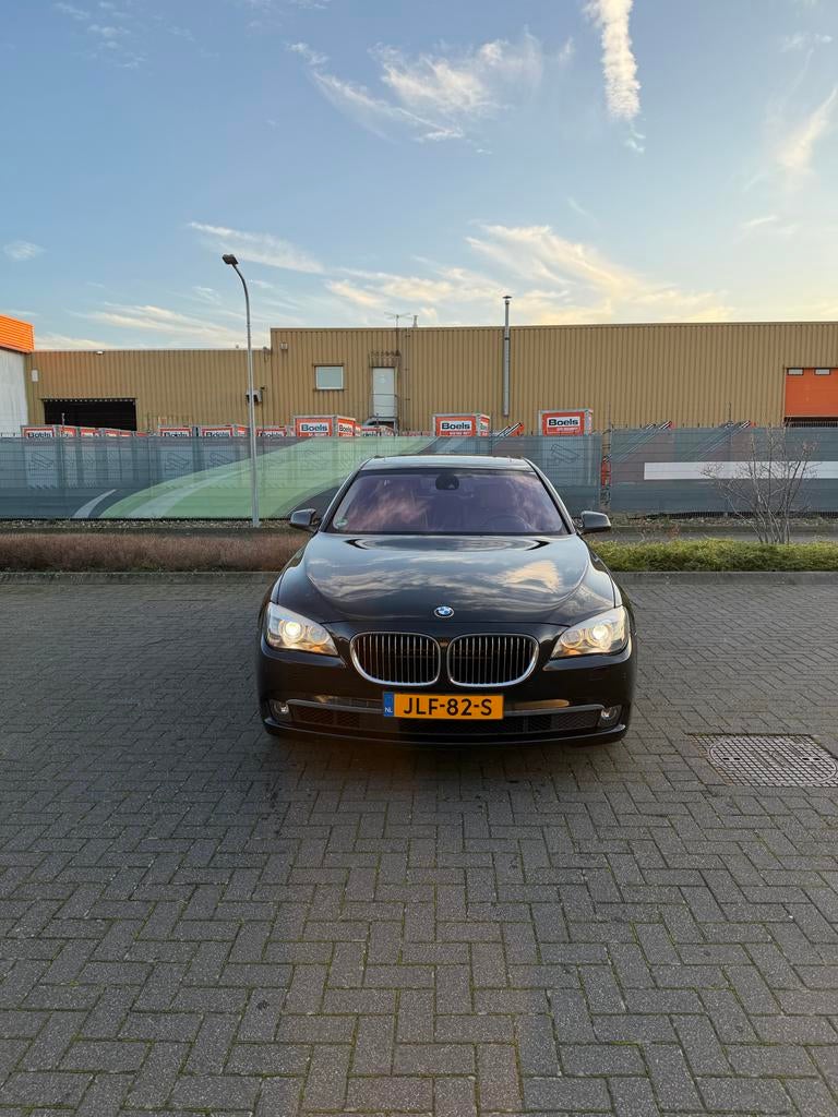 BMW 7-Serie 4.4 I 750 AUT 2011 blijvend youngtimer!, Automaat, Euro 5, 2005 kg, 8 cilinders