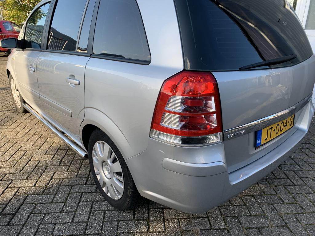 Opel Zafira B Sidebars recht, Auto diversen, Tuning en Styling, Niet ingevuld, Niet ingevuld, Niet ingevuld