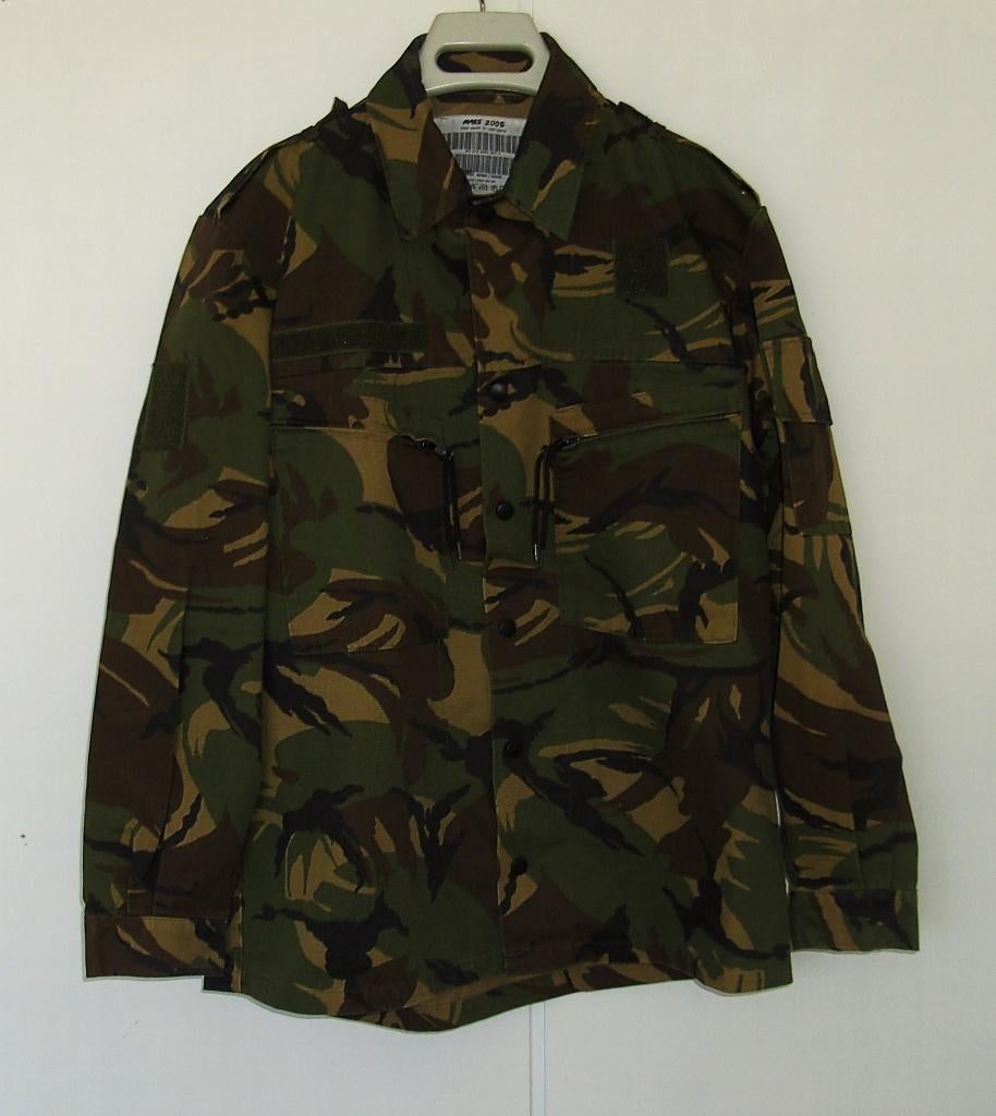 KL woodland basisjas  -  maat 6080 / 0005, Verzamelen, Militaria | Algemeen, Ophalen of Verzenden, Landmacht, Nederland, Kleding of Schoenen