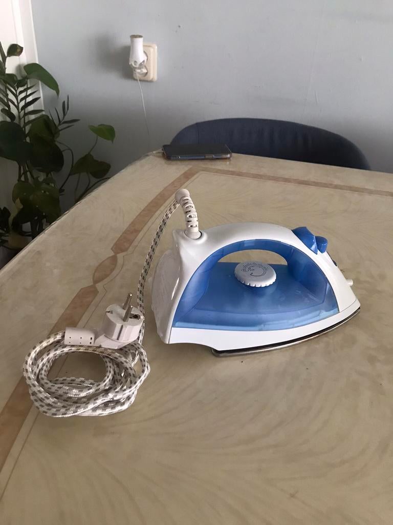 Strijkijzer gebruik maat als prima werk, Ophalen of Verzenden, Zo goed als nieuw