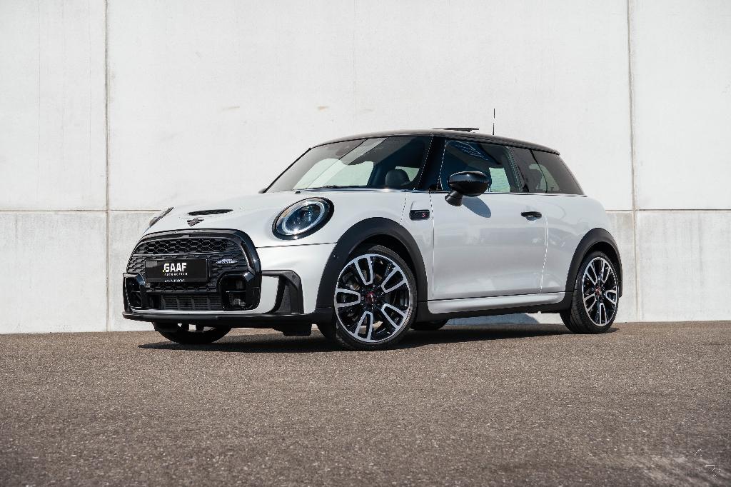 MINI Cooper S | JCW | Pano Dak | Harman Kardon | HUD, 1998 cc, 4 cilinders, Wit, Leder