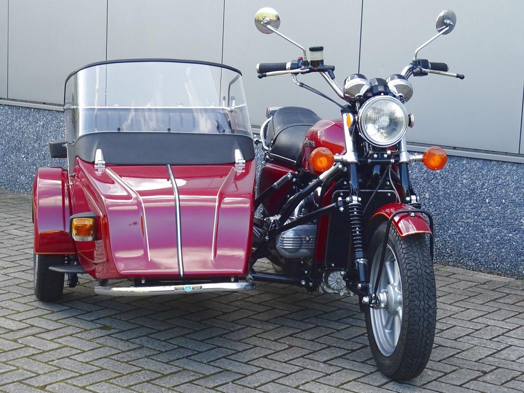 Honda GL 1000 GOLDWING ZIJSPAN (bj 1976) - foto 2