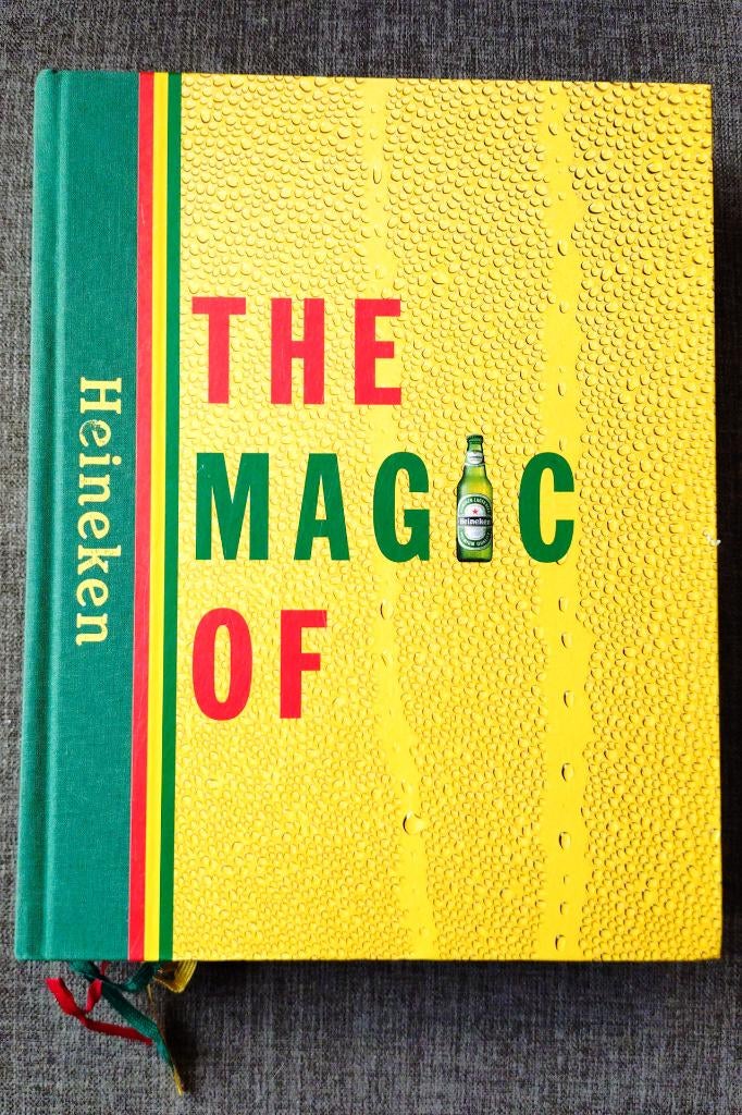Boek The magic of Heineken, Verzamelen, Biermerken, Ophalen of Verzenden, Zo goed als nieuw, Overige typen, Heineken