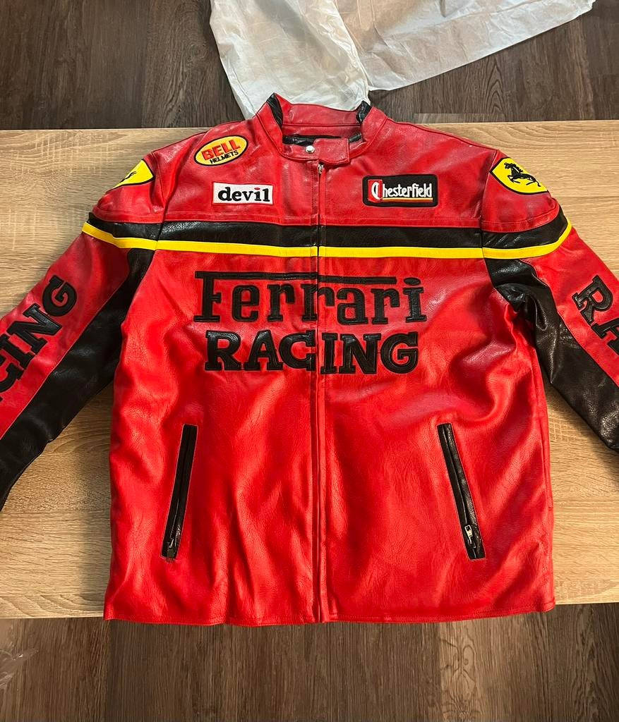 Enzo Ferrari Racing jas (maat S) – leder look F1, Kleding | Heren, Jassen | Zomer, Ophalen of Verzenden, Zo goed als nieuw, Maat 46 (S) of kleiner