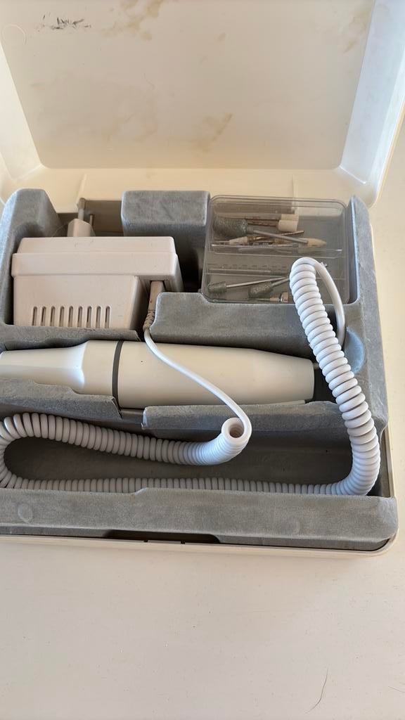 Pedicure zet, Ophalen of Verzenden, Zo goed als nieuw, Hand- en Voetverzorging