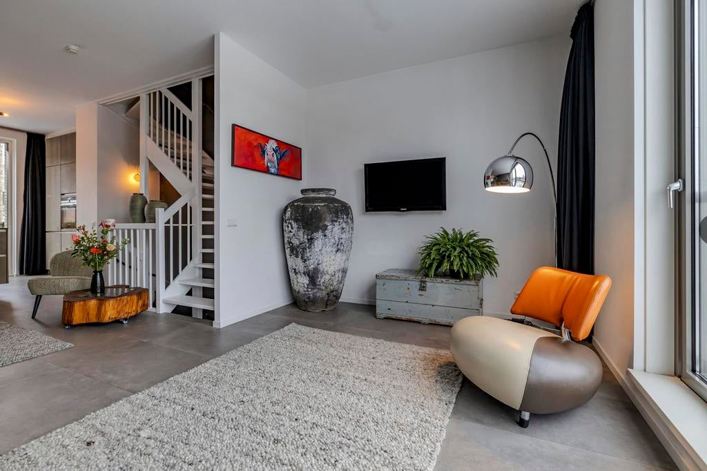 Zeer grote aarden pot of vaas. Hoog 120 cm!, Huis en Inrichting, Woonaccessoires | Vazen, Ophalen, Gebruikt, Overige kleuren, Aardewerk of Porselein