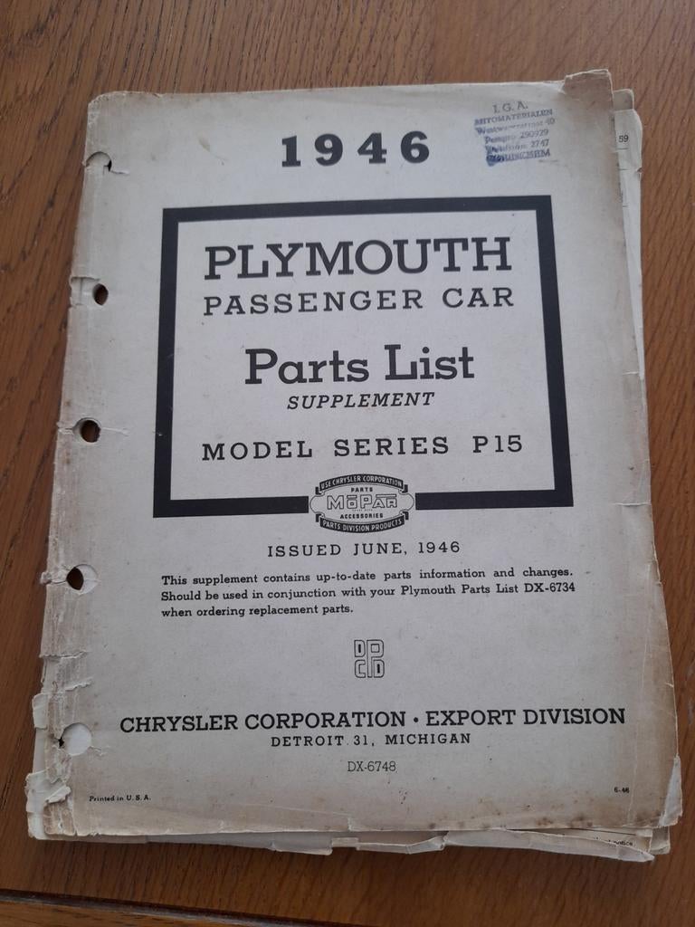 Plymouth Passenger Car Parts List Supplement 1946 P15, Ophalen of Verzenden, Gelezen, Overige merken, Chrysler Corporation Export Division