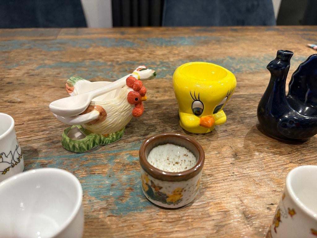 18 prachtige eierdopjes, Overige typen, Ophalen of Verzenden, Zo goed als nieuw, Overige stijlen