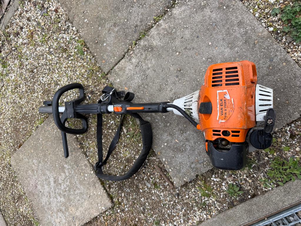 Stihl KM 130R combi machine, Tuin en Terras, Hand-tuingereedschap, Ophalen of Verzenden, Gebruikt, Overige soorten, Stihl