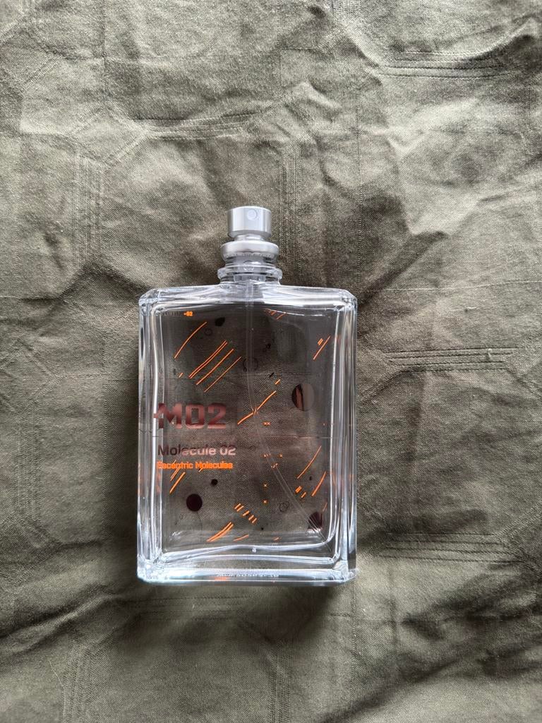 Escentric Molecules - Molecule 02 - 100ML, Ophalen of Verzenden, Zo goed als nieuw