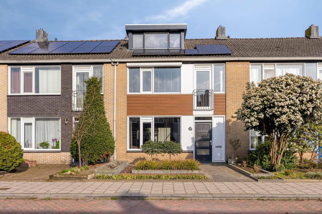 Prachtwoning incl. dakkapel omgeving Alkmaar, Contacten en Berichten, Huisgenoten gezocht