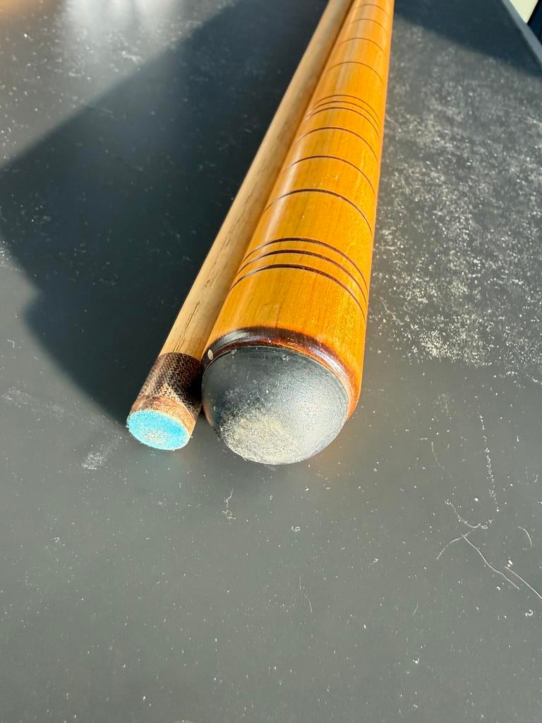 Bikjart keu te koop, Sport en Fitness, Biljarten en Poolen, Ophalen of Verzenden, Zo goed als nieuw, Keu of Ballen